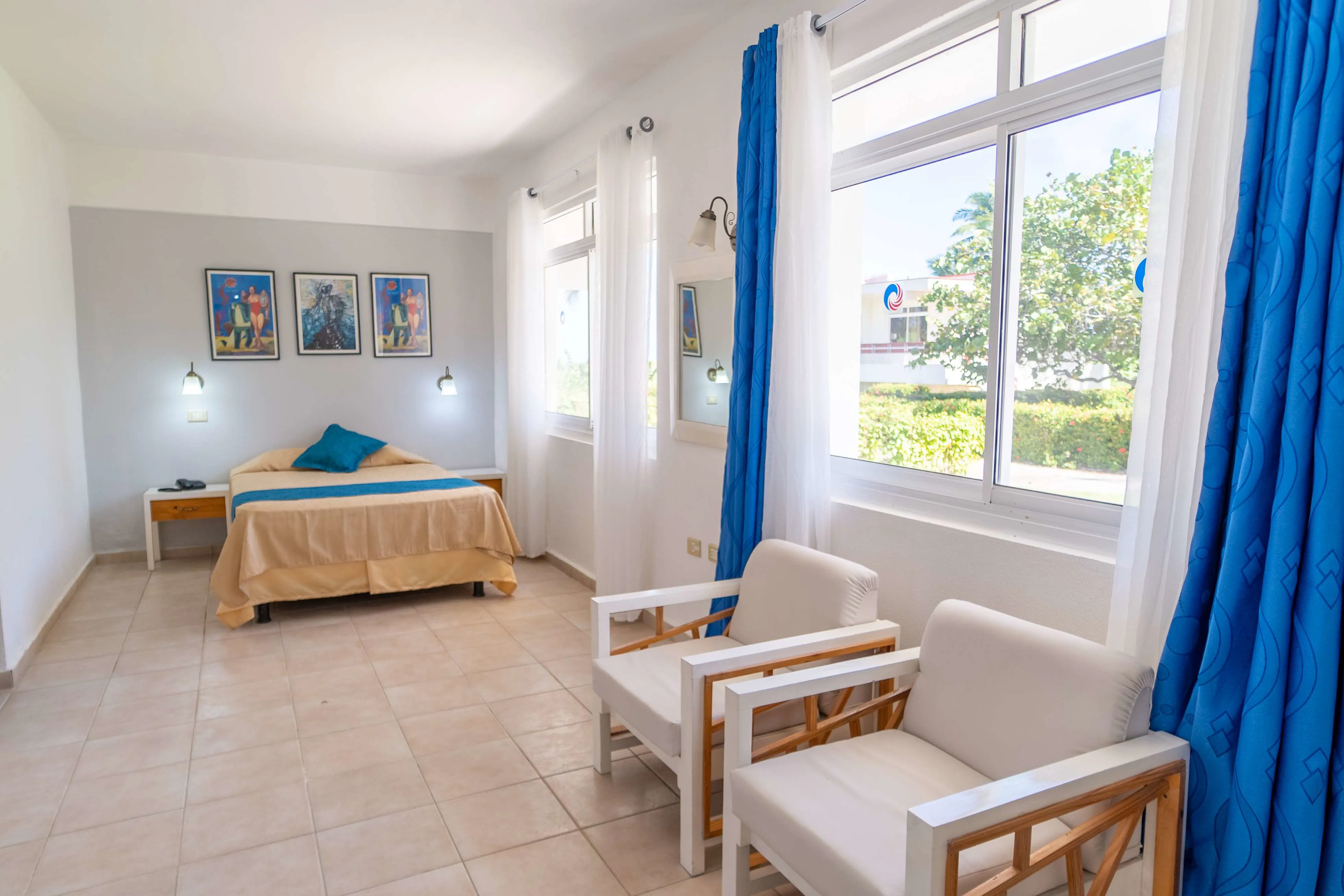 Resort Image Image by Resonance Musique Santa Lucía