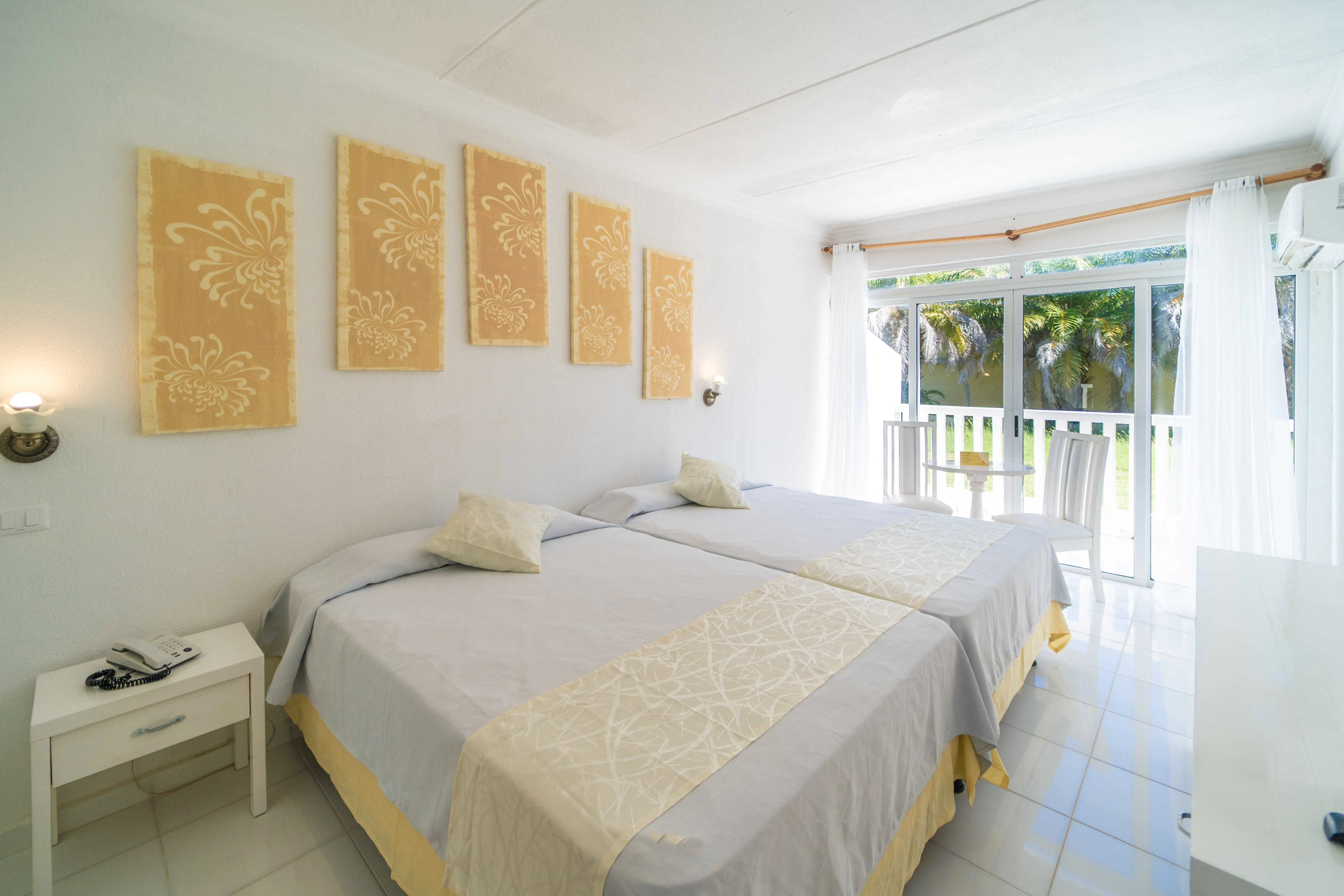 Resort Image Image by Resonance Musique Santa Lucía